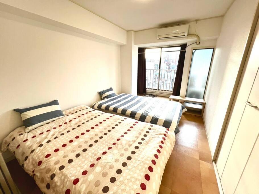 ２ Beds. Comfortable . Dotonbori / Kuromon Market. Osaka Zewnętrze zdjęcie